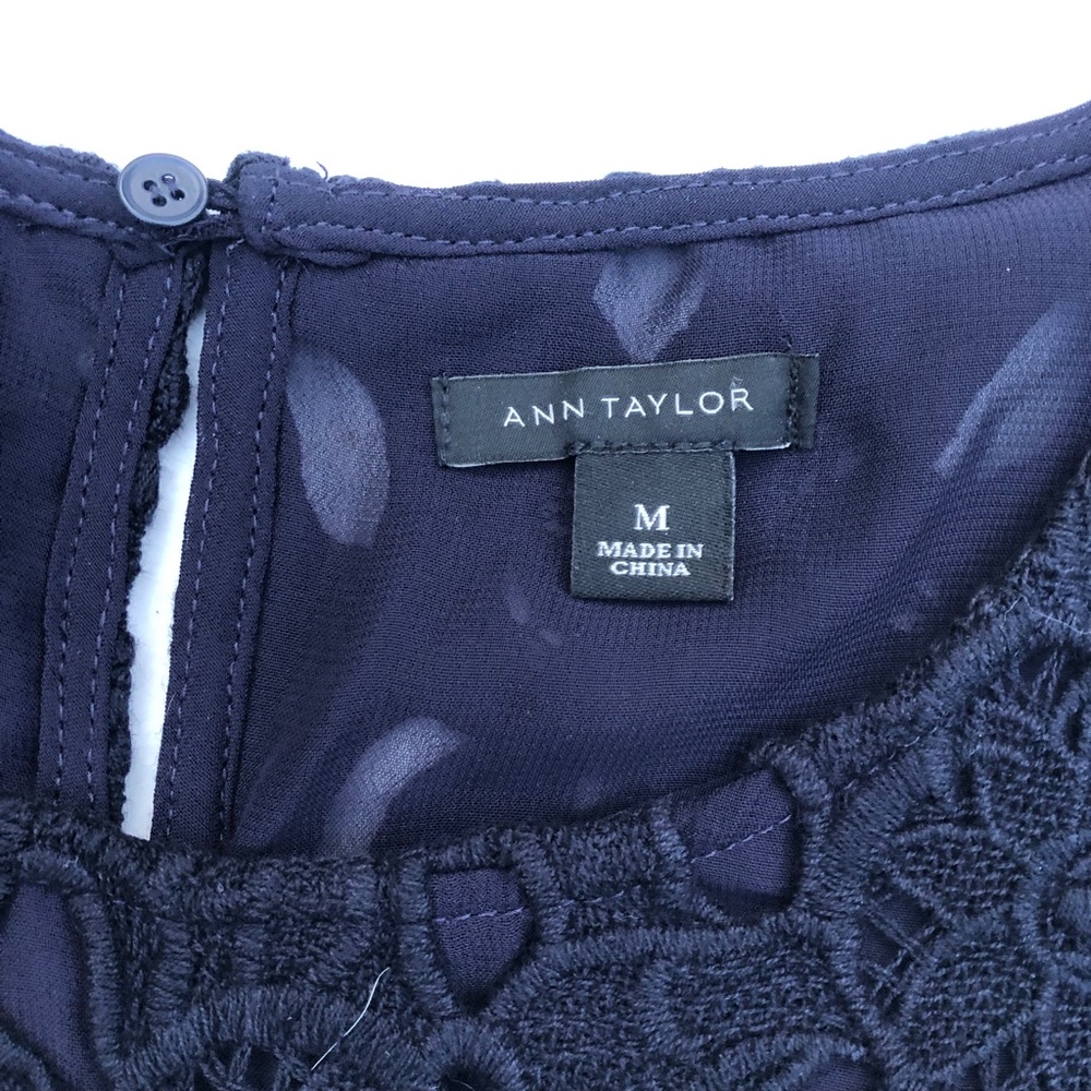Ann Taylor Navy Blue Lace Sleeveless Blouse - Picture 3 of 4